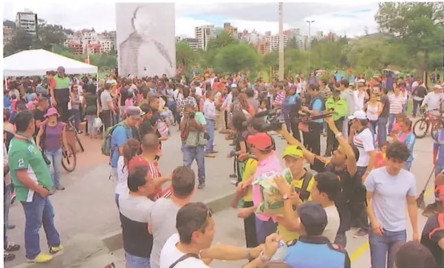 Figura 2 de Estudios Sociales · 8 EGB · 2024