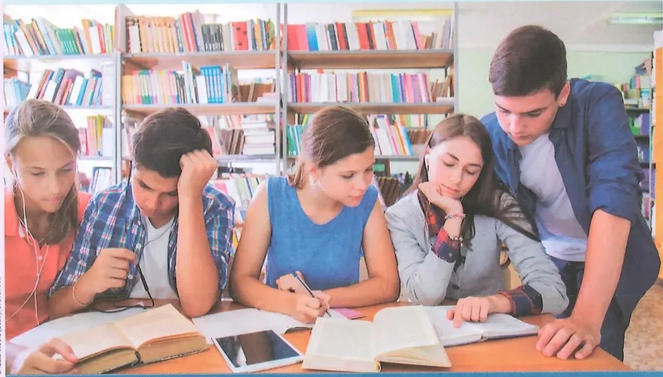 Figura 2 de Lengua Y Literatura · 10 EGB · 2025