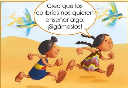 Dos niñas corriendo en el desierto siguiendo a los colibríes. Una tiene trenzas y viste ropa andina. Los colibríes vuelan delante guiándolas. Fondo desértico.