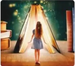 Niña frente a libros gigantes que emanan luz mágica.